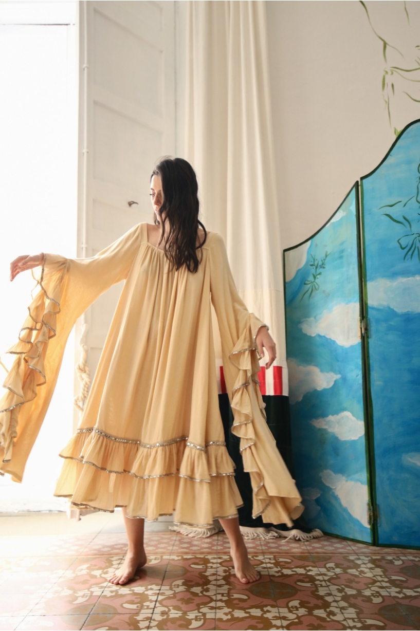 Camisón Ruffle Manga